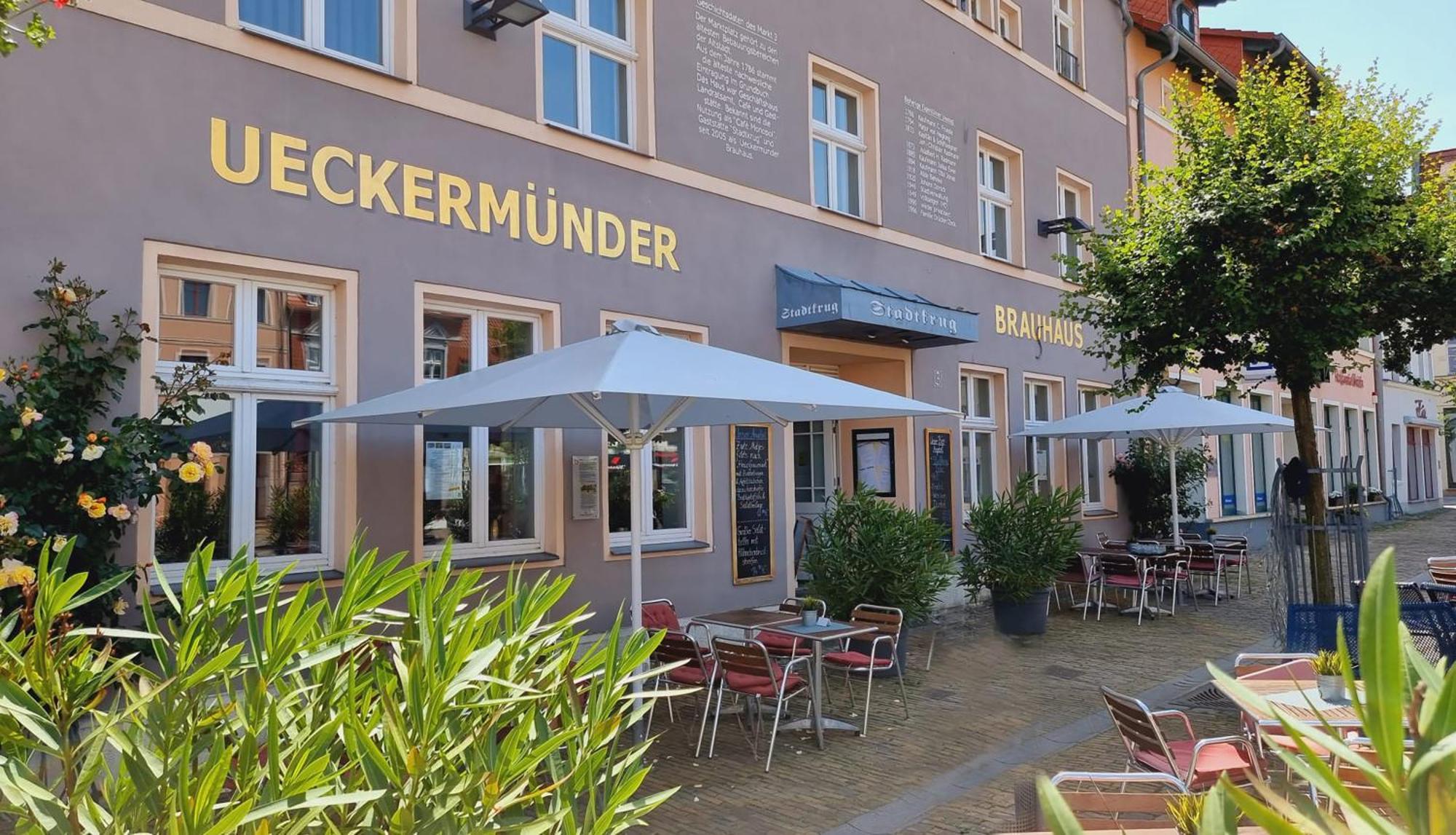 Hotel Am Markt & Brauhaus Stadtkrug Ueckermunde Luaran gambar