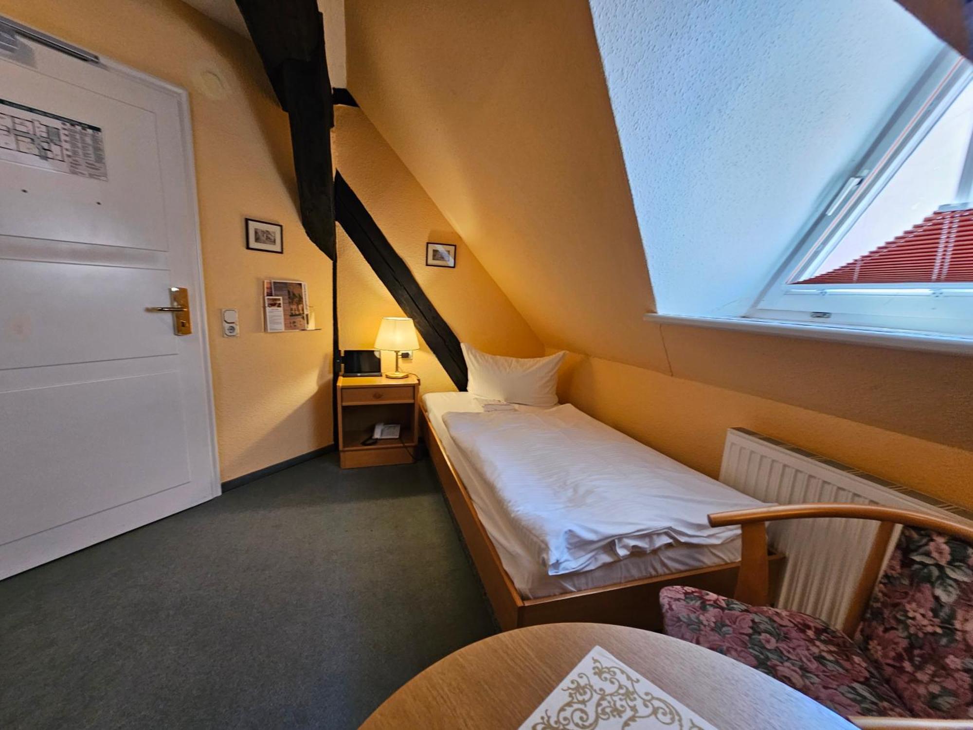 Hotel Am Markt & Brauhaus Stadtkrug Ueckermunde Luaran gambar