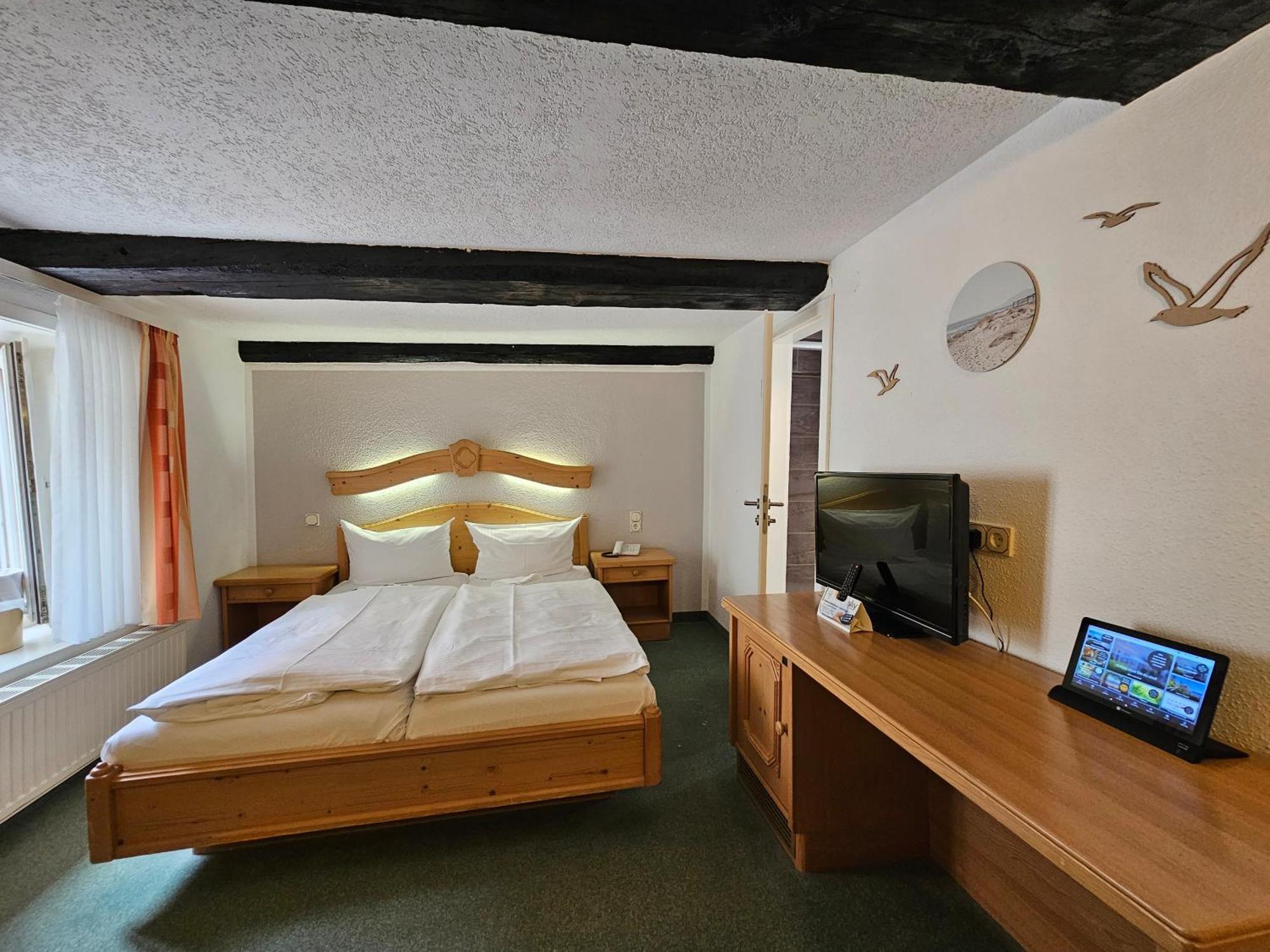 Hotel Am Markt & Brauhaus Stadtkrug Ueckermunde Luaran gambar